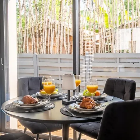 Escapade Balneo, Terrasse, Parking, Casa de Férias *