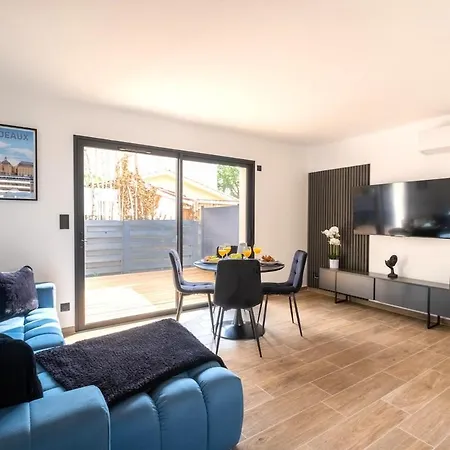 Escapade Balneo, Terrasse, Parking,